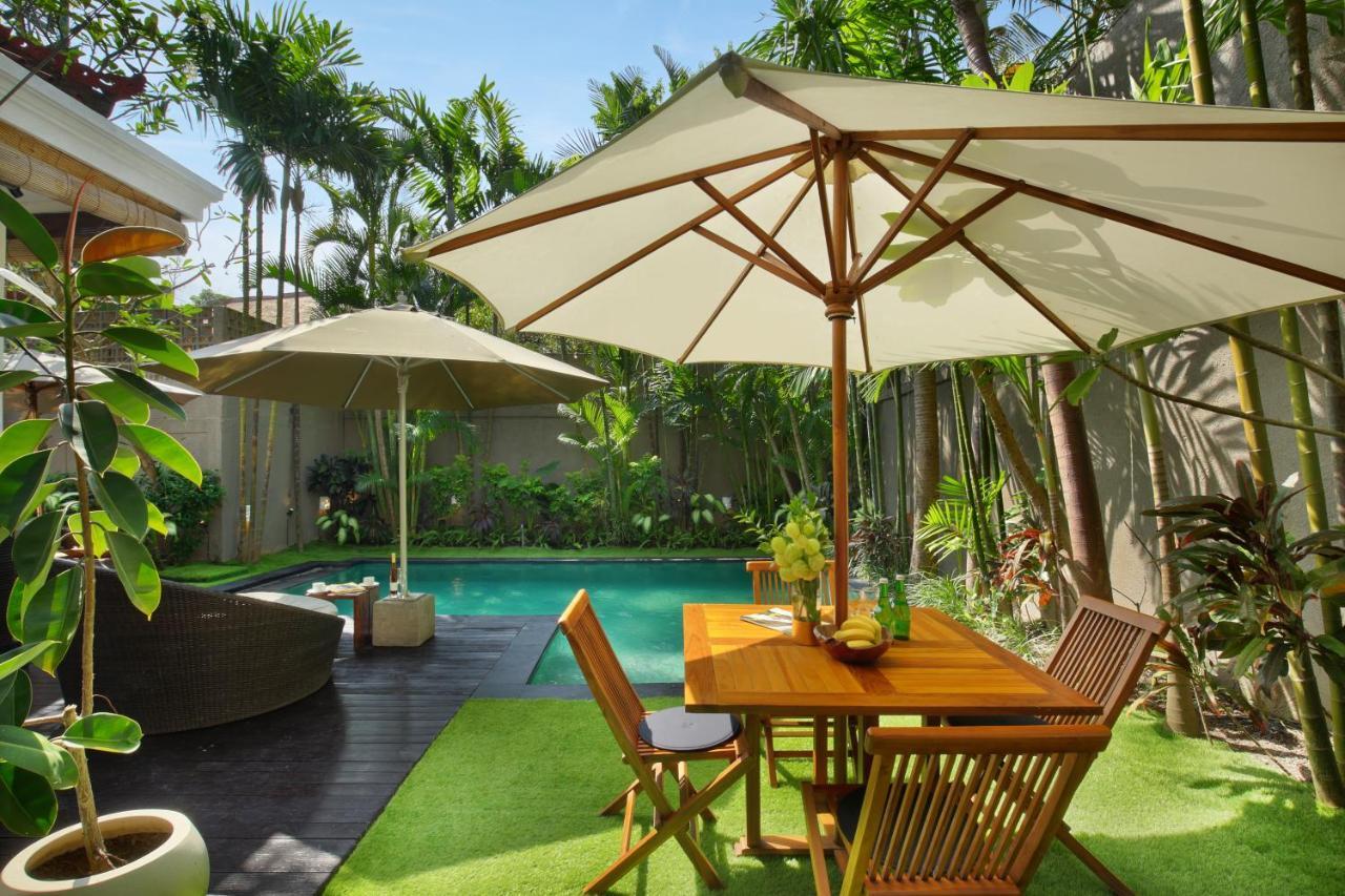 Big Private 7 Bed, 7 Bath, Goldflower With 2x Pool, 2x Lounge, Best Location Seminyak (Bali)